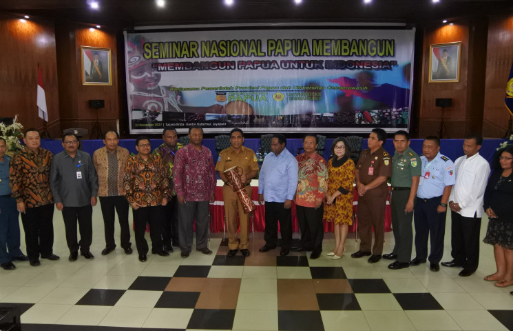21 November Ditetapkan Sebagai Hari Otonomi Khusus
